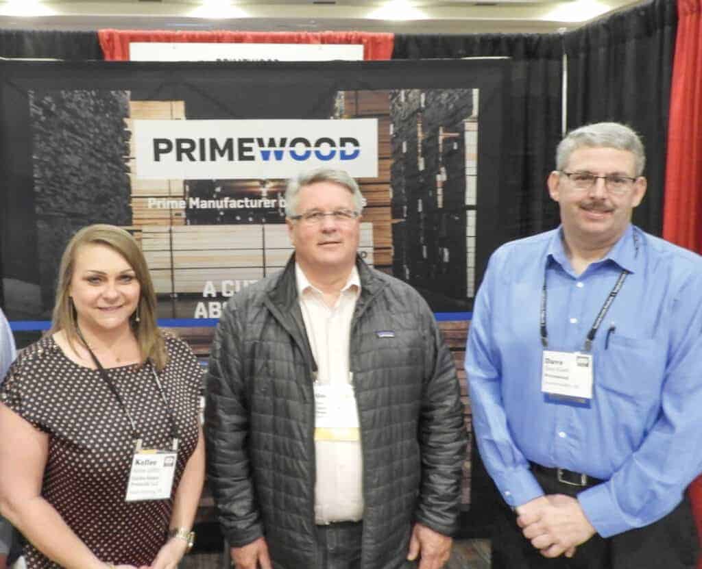 Kellee Griffith and Gene Hamaker, Cardin Forest Products LLC, South Pittsburg, TN; and Dave Kuehl, Primewood, Drummondville, QC