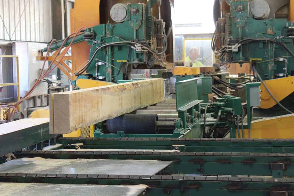 Cutting Denali Cedar flitches at Oregon Industrial Lumber Products’ Twin Band Resaw.