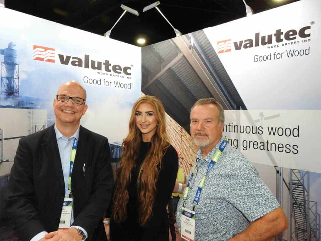 Ingo Wallocha, Valutec Wood Dryers Inc., Vancouver, BC; Devin Harsin, Valutec Wood Dryers Inc., Auburn, AL; and Terry Miller, The Softwood Forest Products Buyer, Memphis, TN