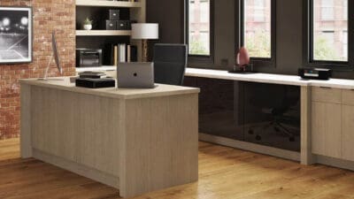 Read more about the article Quarter-sawn White Oak Cabinetry is in High Demand￼