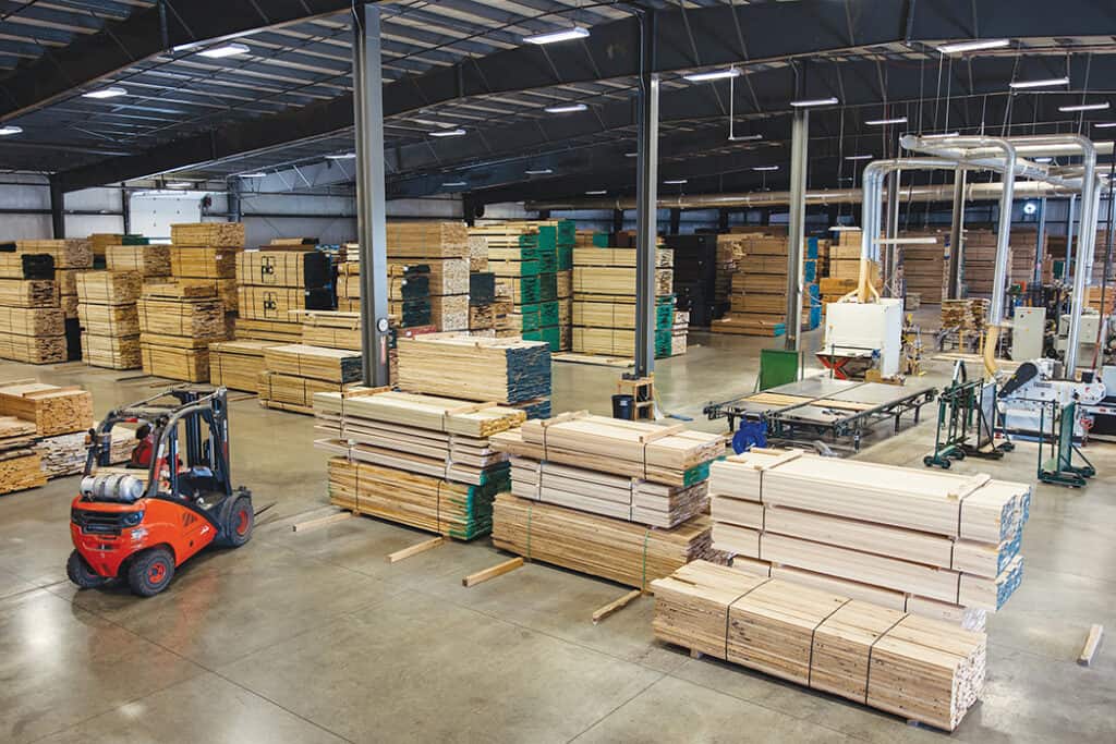 On-Time, Quality Hardwoods At A & M Kiln Dry Ltd. 1
