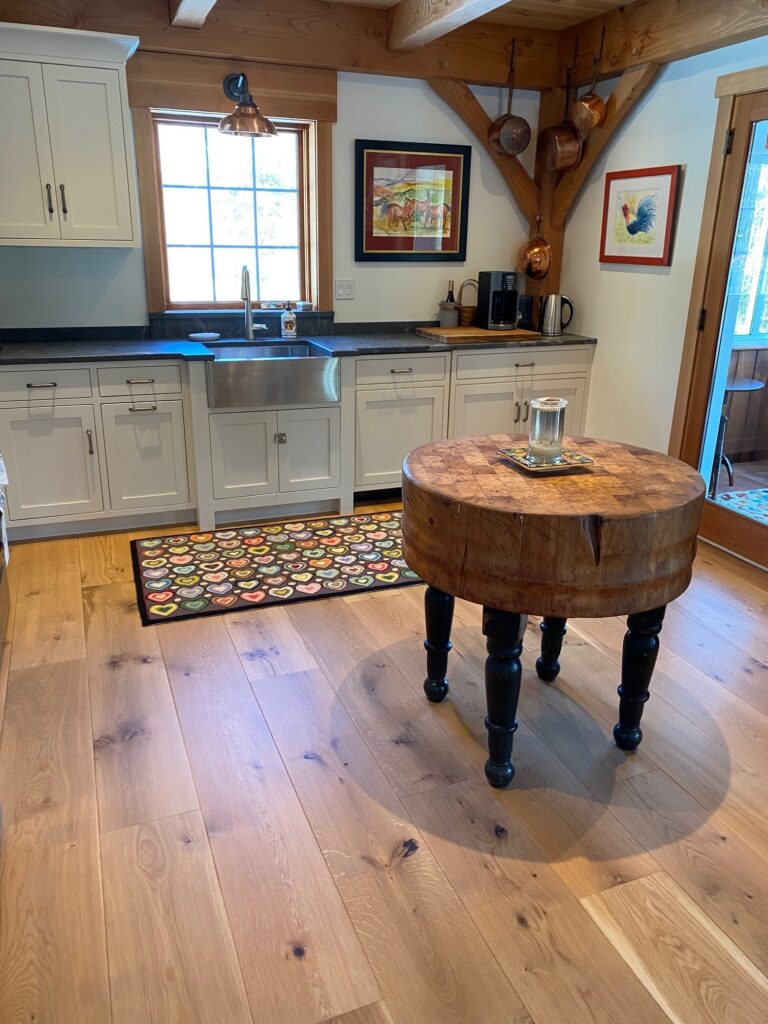 What’s Great About Live Sawn White Oak Floors (And Wood Flooring In General) 1
