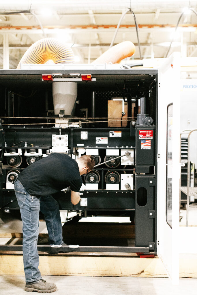 Timesavers LLC: Eight Decades Of Innovation In Wide Belt Sanding And American Manufacturing 8 Timesavers LLC: Eight Decades Of Innovation In Wide Belt Sanding And American Manufacturing 8