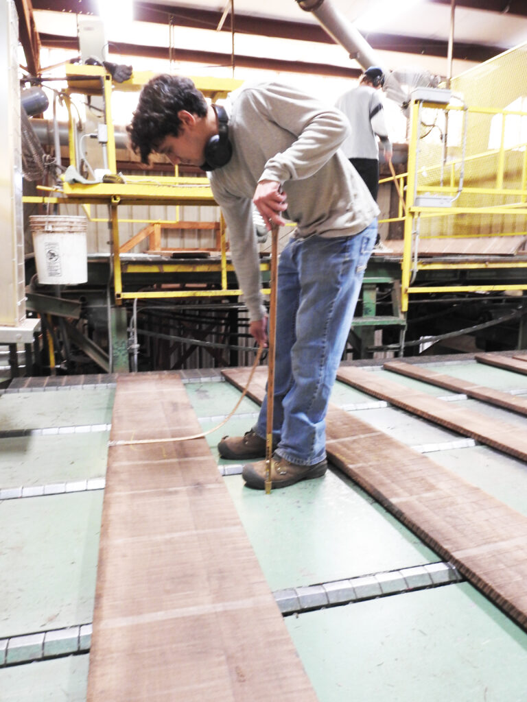 MO PAC Lumber Company : The Gold Standard In Walnut For Four Generations 7 MO PAC Lumber Company : The Gold Standard In Walnut For Four Generations 5