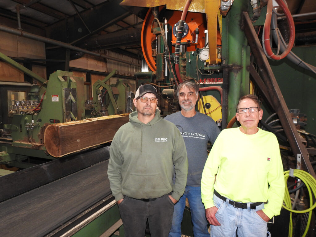 MO PAC Lumber Company : The Gold Standard In Walnut For Four Generations 2 MO PAC Lumber Company : The Gold Standard In Walnut For Four Generations 2