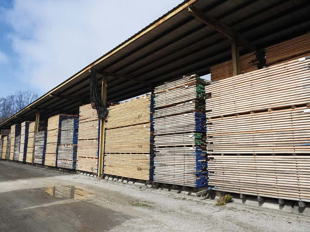 Mayfield Lumber Company: A Concentration Yard That Became Vertically Integrated In 2018 3 Mayfield Lumber Company: A Concentration Yard That Became Vertically Integrated In 2018 3