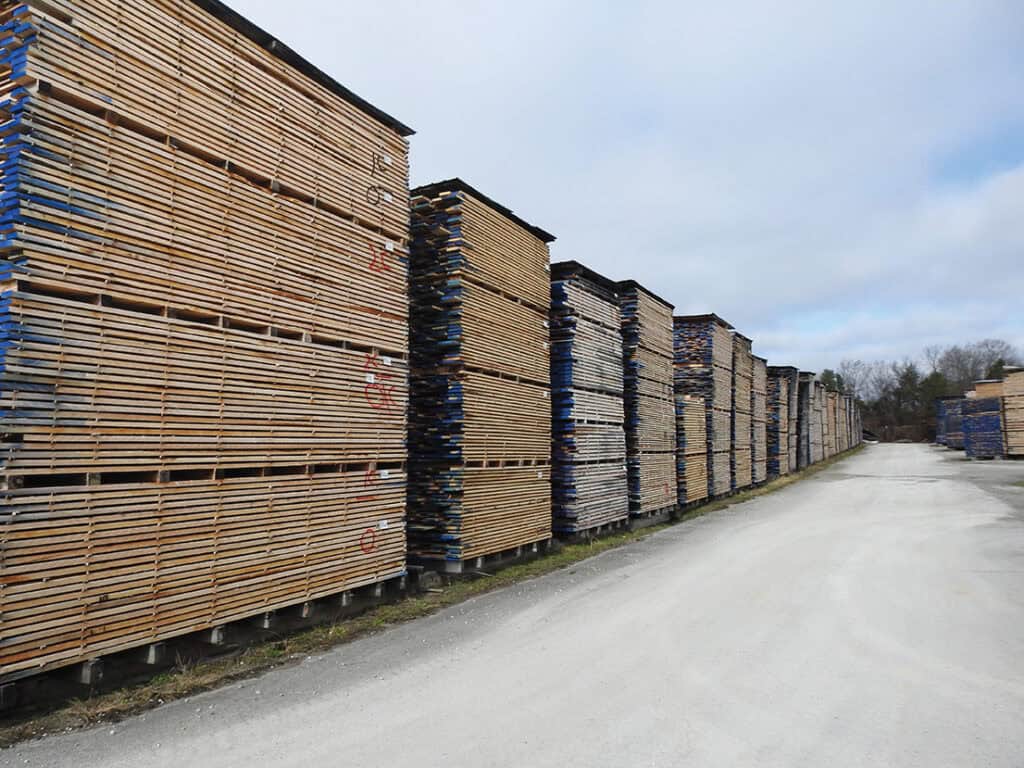Mayfield Lumber Company: A Concentration Yard That Became Vertically Integrated In 2018 8 Mayfield Lumber Company: A Concentration Yard That Became Vertically Integrated In 2018 8